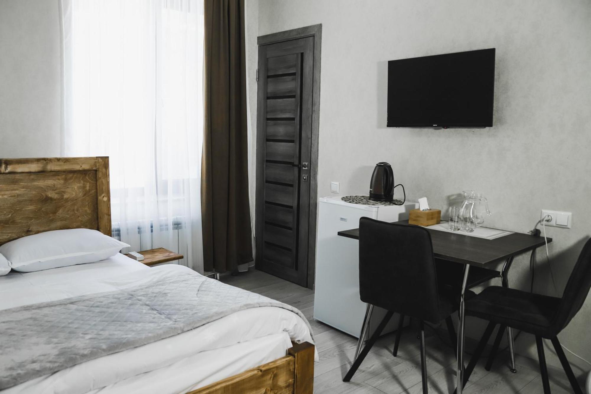 Dom Adonis Hotel Dilijan Bagian luar foto